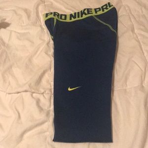 Boys Nike Fleece Lined Compression Pants
